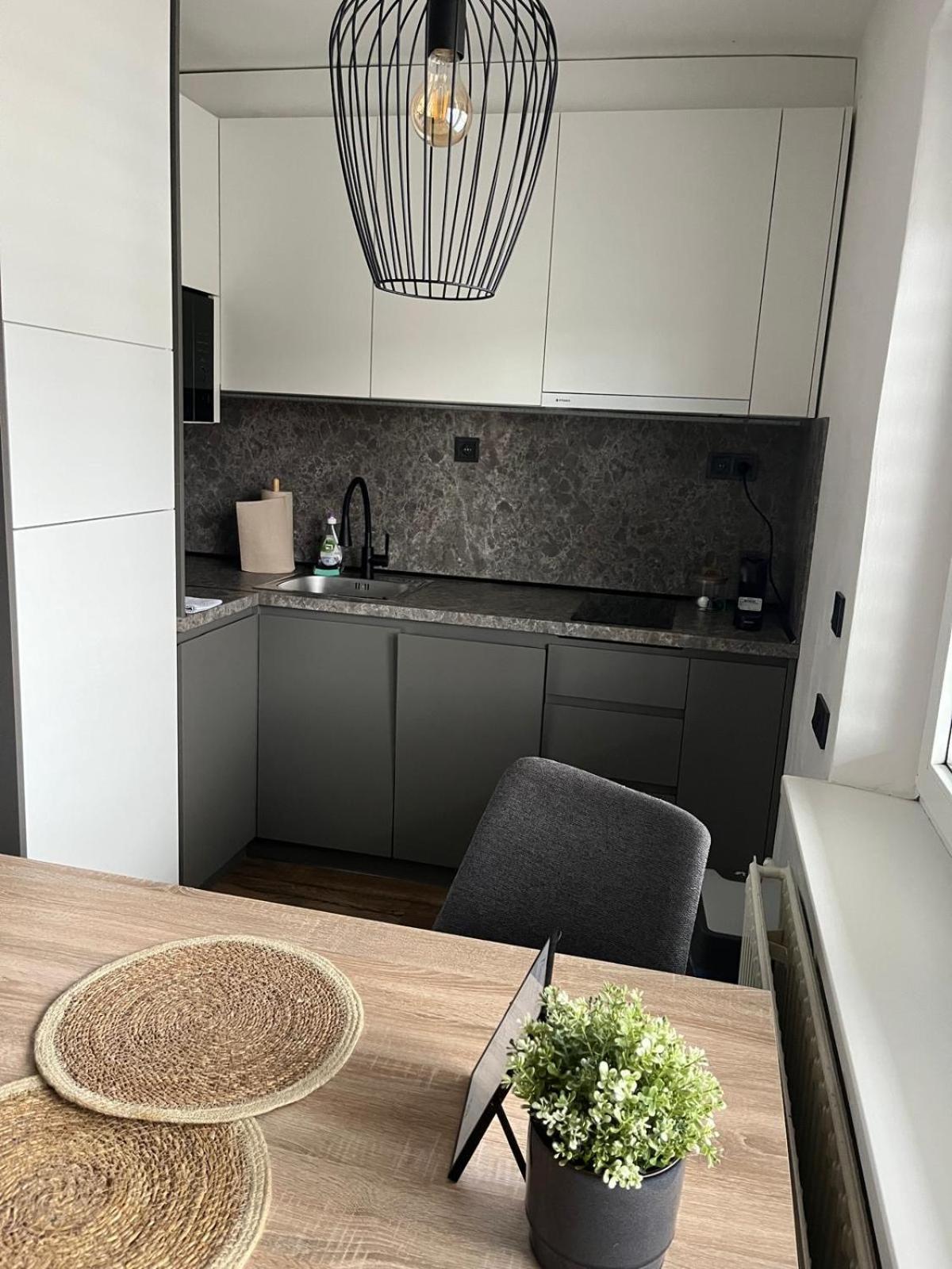 Iq Apartments Пряшів Екстер'єр фото