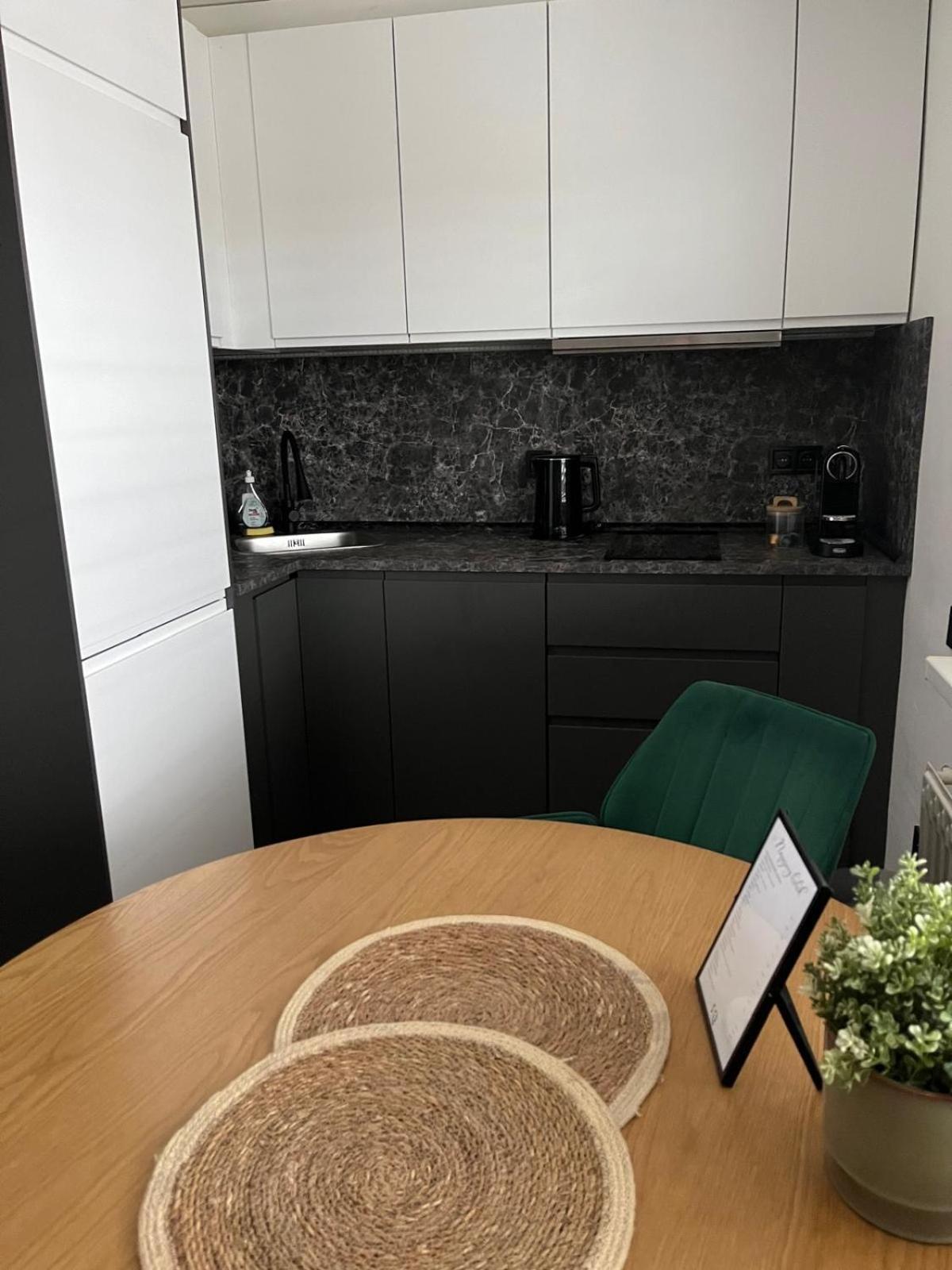 Iq Apartments Пряшів Екстер'єр фото