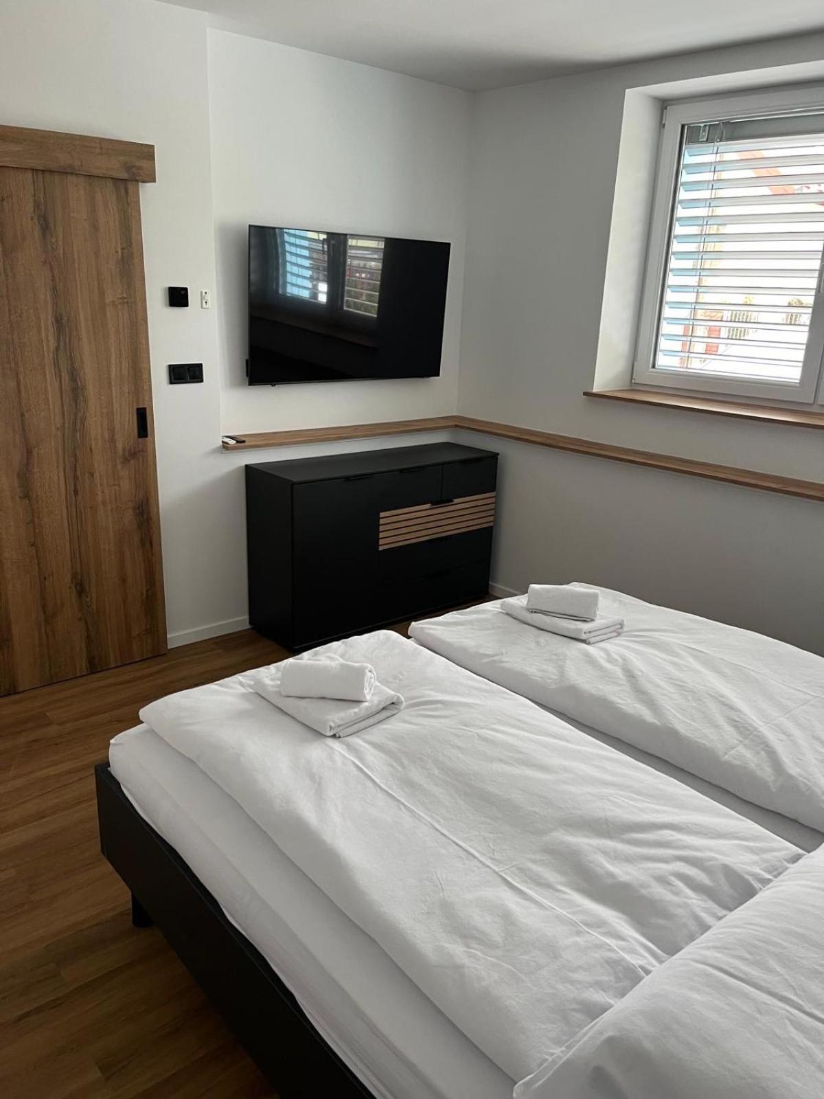 Iq Apartments Пряшів Екстер'єр фото